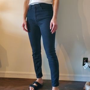 Everlane women's high rise black skinny jeans